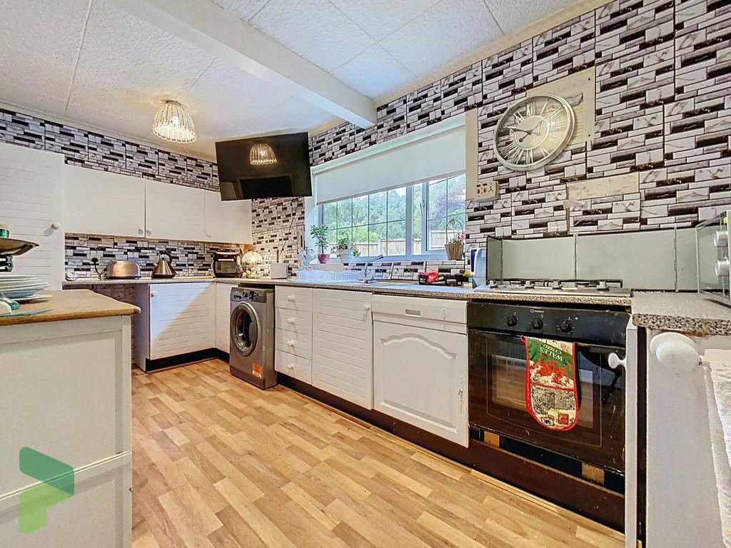 Fitted Kitchen