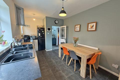 3 bedroom semi-detached house for sale, Scholes Park Drive, Scarborough YO12
