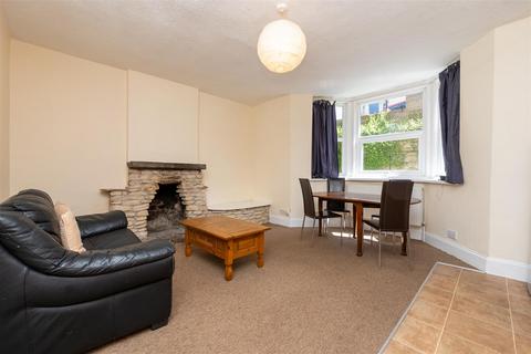 2 bedroom ground floor flat for sale, Garden Flat, North Road, St Andrews, Bristol