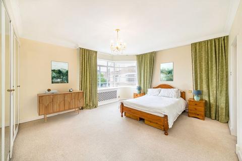 17 Heath Rise, Putney, London, SW15 3HF