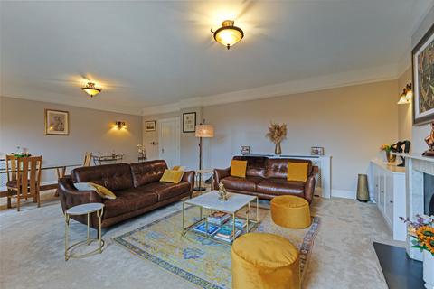 3 bedroom penthouse for sale, Queensholme, Pittville Circus Road, Cheltenham, Gloucestershire, GL52