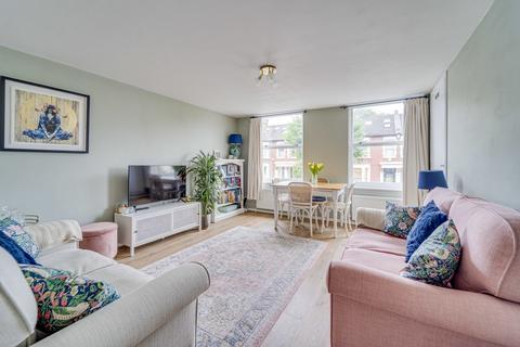 19b Tivoli Road, London, N8 8RE