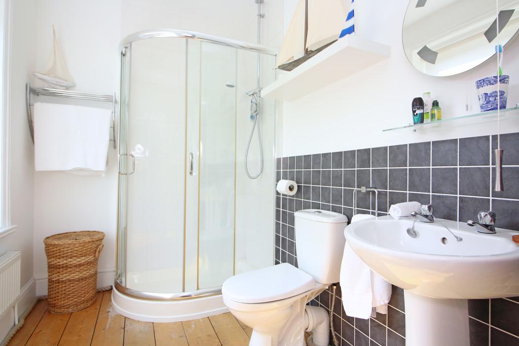 Ensuite