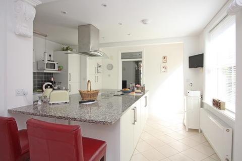 2 bedroom end of terrace house for sale, Mundesley Road, North Walsham