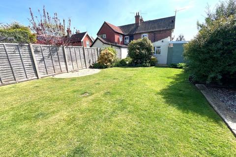 3 bedroom semi-detached house for sale, Bacton Road, North Walsham