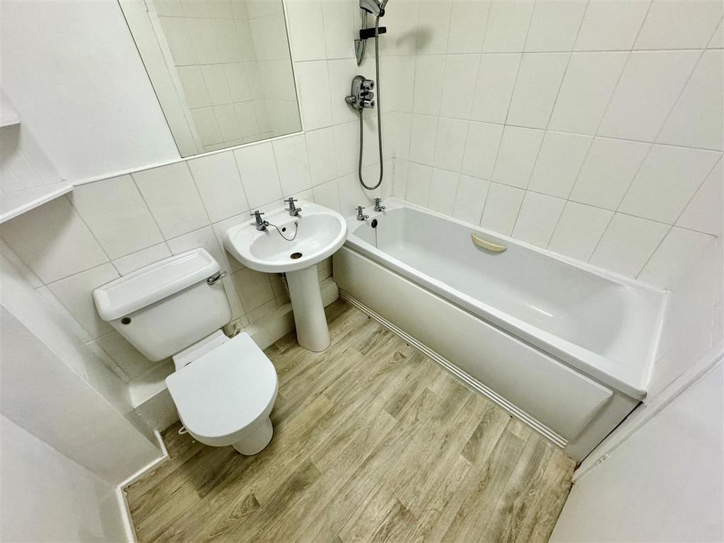 Bathroom/w.c.