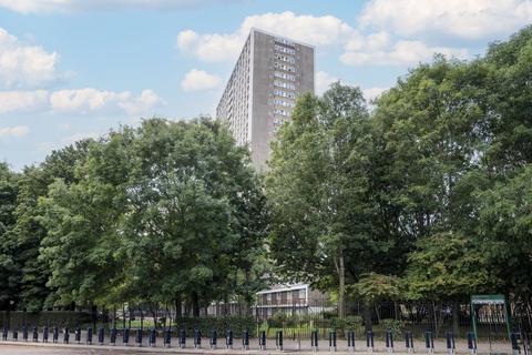 Hall Street, Islington, London, EC1V