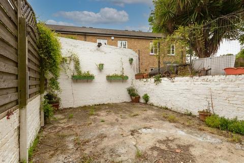 23 Alderney Road, London, E1 4EG