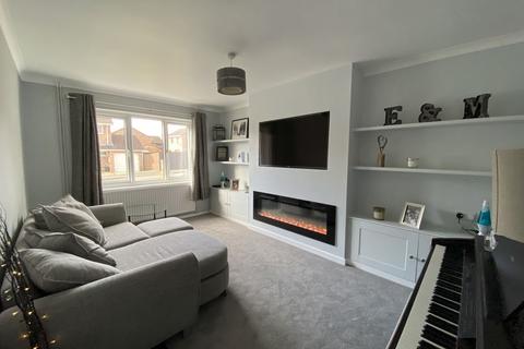 3 bedroom detached house for sale, Greystones Crescent, Mardy, Abergavenny, NP7