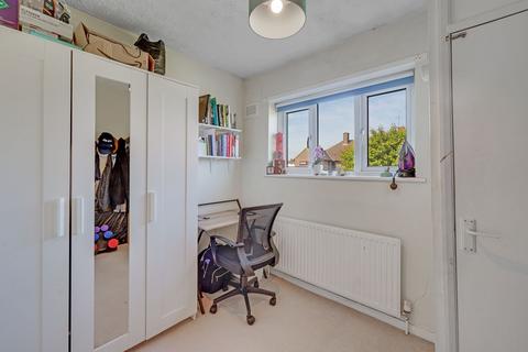 7 Severn Road, Aveley, South Ockendon, RM15 4NR