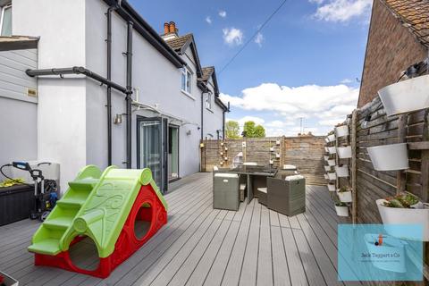 2 bedroom semi-detached house for sale, Mile Oak Road, Portslade, Brighton, BN41