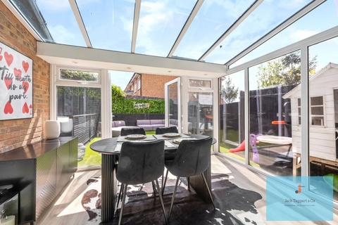 12 Cornford Close, Portslade, Brighton, BN41 2JE
