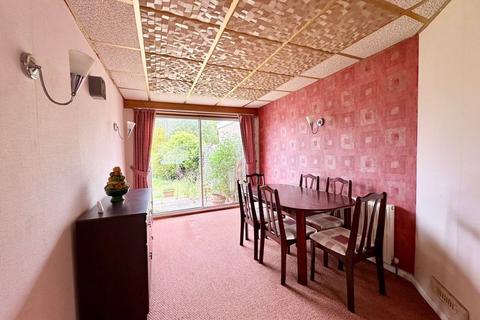 28 Barry Avenue, Bexleyheath, DA7 5LL