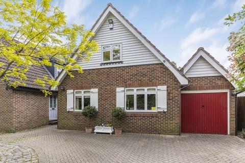 4 bedroom detached house for sale, Tile Kiln Lane, Bexley