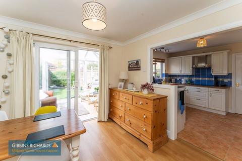 29 Cox Road, Wellington, TA21 9RD