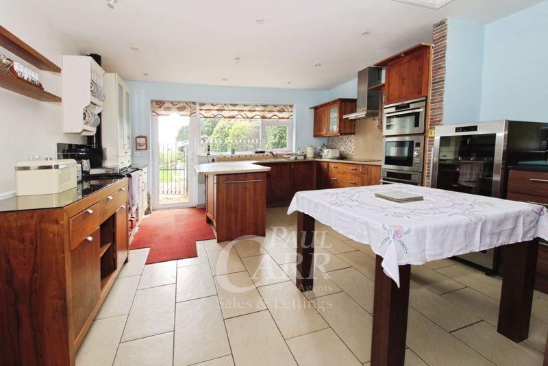 Breakfast Kitchen