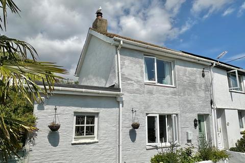 2 bedroom cottage for sale, Kingham Terrace, Truro