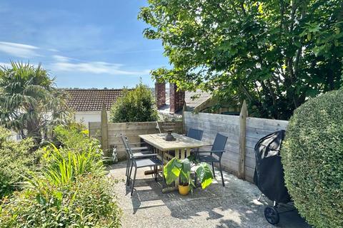 2 bedroom cottage for sale, Kingham Terrace, Truro