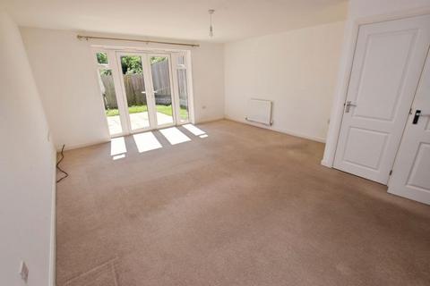21 Albatross Road, Exeter, EX2 7SB