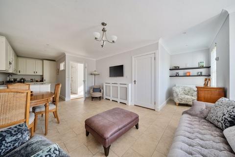 2 bedroom apartment for sale, St Georges Court, Tunbridge Wells