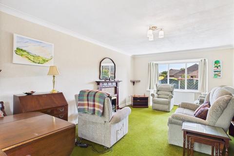 2 bedroom bungalow for sale, 23 Ashwood Close, Horncastle