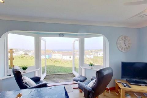 3 bedroom property for sale, Chyandour, Riviere Towans