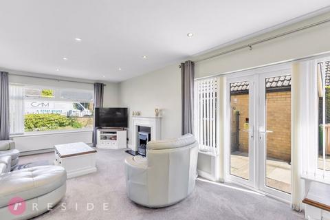 10 Arnside Drive, Rochdale, OL11 5HS