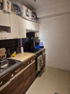 35 Bucklers Way, Carshalton, SM5 2DZ