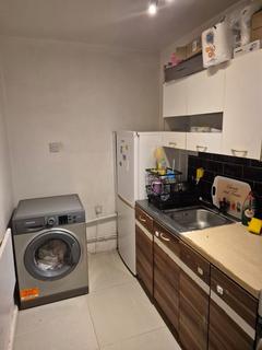 35 Bucklers Way, Carshalton, SM5 2DZ