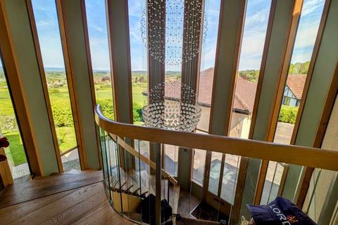 undefined, LOWER ALMONDSBURY, NR BRISTOL