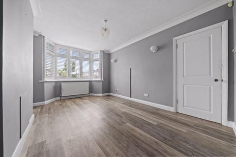33 Caversham Avenue, Sutton, SM3 9AQ