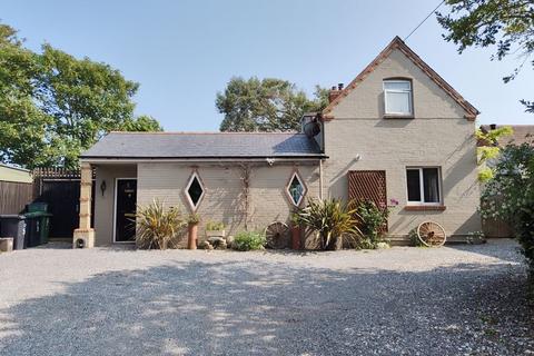 2 bedroom cottage for sale, ROUNDHAYES CLOSE, WEYMOUTH, DORSET