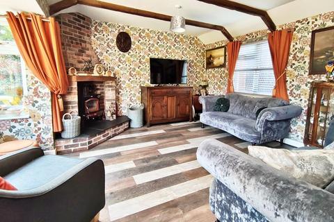 2 bedroom cottage for sale, ROUNDHAYES CLOSE, WEYMOUTH, DORSET
