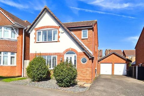 6 Chatfield Way, East Malling, West Malling, ME19 6QD