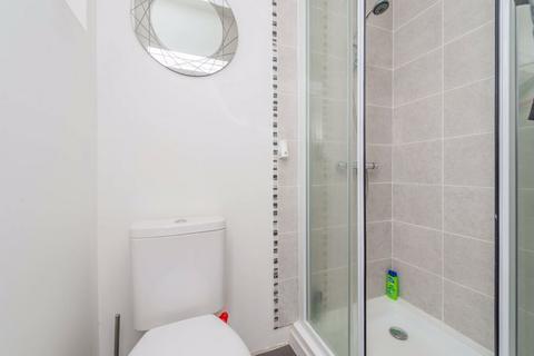 31 Beech Grove, Ellesmere, SY12 0BS