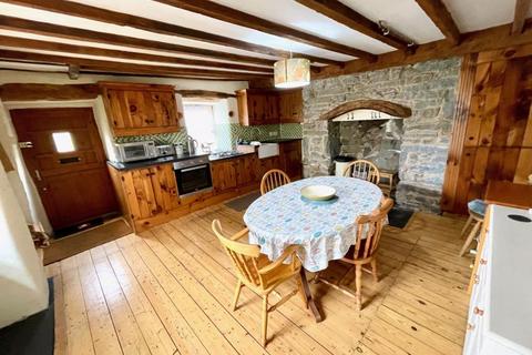 3 bedroom end of terrace house for sale, Dee Mill Place, Llangollen