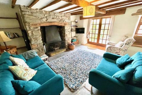 3 bedroom end of terrace house for sale, Dee Mill Place, Llangollen