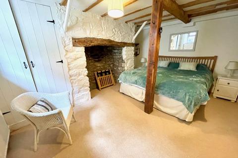 3 bedroom end of terrace house for sale, Dee Mill Place, Llangollen