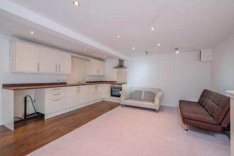 3 bedroom semi-detached house for sale, Devon Way, Brighouse