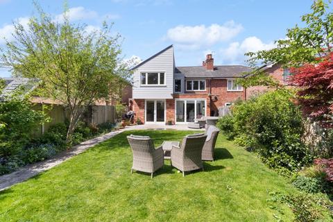48 Crosbie Road, Birmingham, B17 9BE