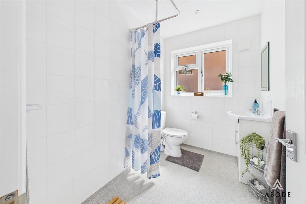 CAM02696 G0-PR0584-STILL012.jpg