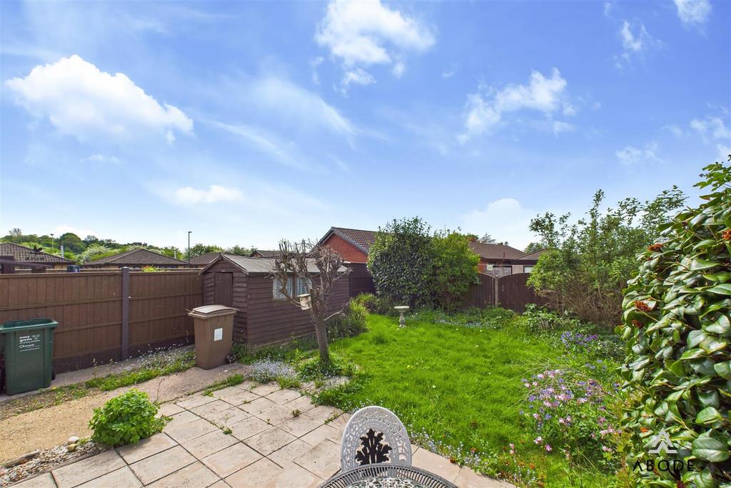 CAM02696 G0-PR0584-STILL015.jpg