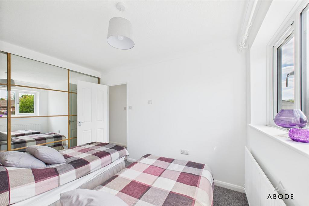 CAM02696 G0-PR0584-STILL010.jpg