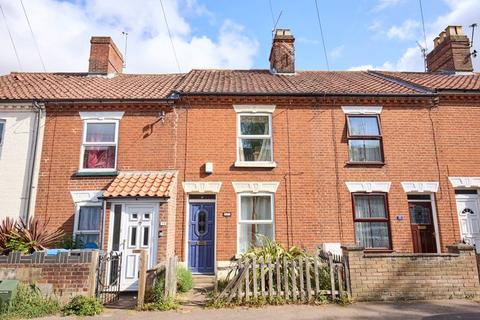 2 bedroom terraced house to rent, Romany Road, Norwich NR3