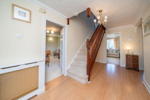 The Birches, 8 Bell Meadow, Pedmore, Stourbridge, DY9 0YY