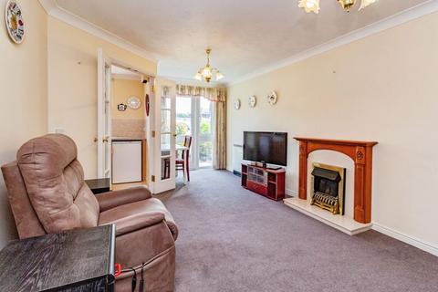 1 bedroom apartment for sale, Wolverhampton Road, Stafford ST17