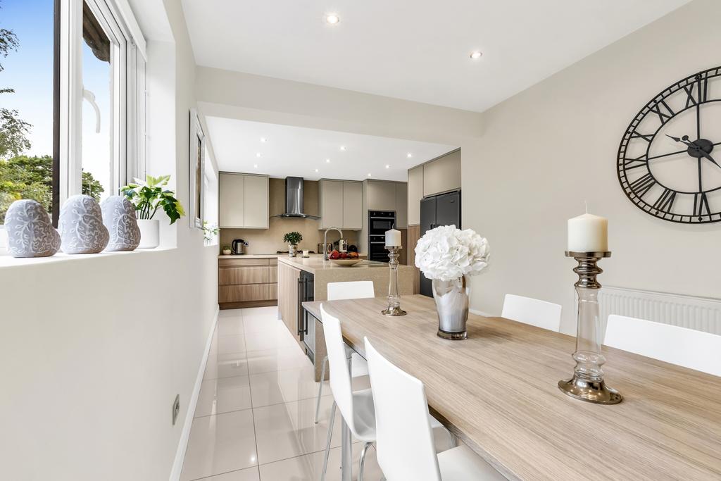 Kitchen - Breakfast Room