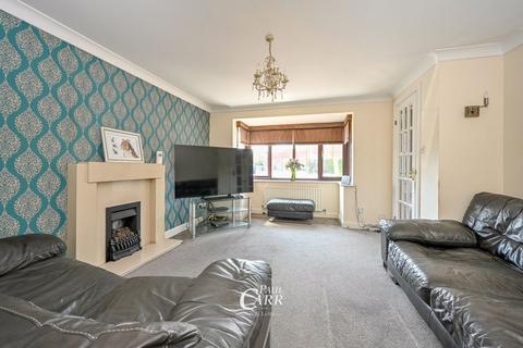 30 Nursery Drive, Penkridge, Stafford, ST19 5SJ