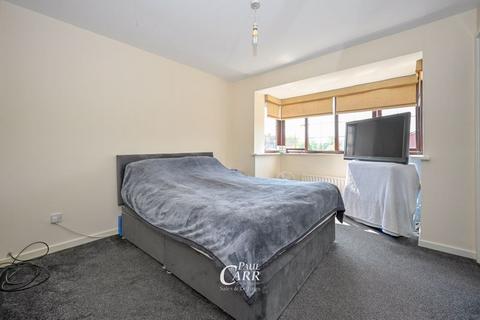 30 Nursery Drive, Penkridge, Stafford, ST19 5SJ