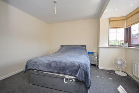 30 Nursery Drive, Penkridge, Stafford, ST19 5SJ